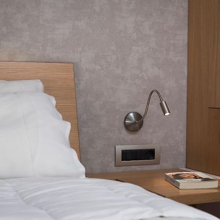 Ikaros Hotel Chania  Bagian luar foto